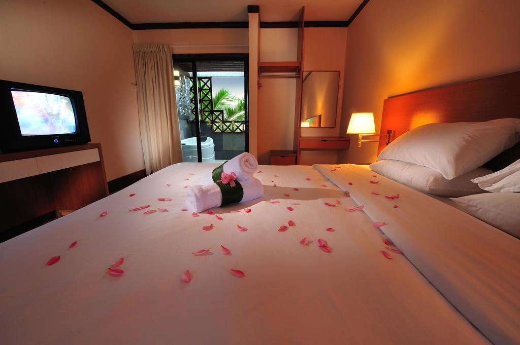 Paya Beach Spa & Dive Resort Kampung Genting Dış mekan fotoğraf