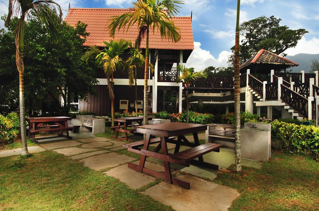 Paya Beach Spa & Dive Resort Kampung Genting Dış mekan fotoğraf